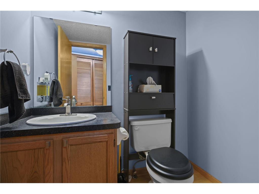 2333 Williams Drive Burnsville MN 55337 6817735 image20