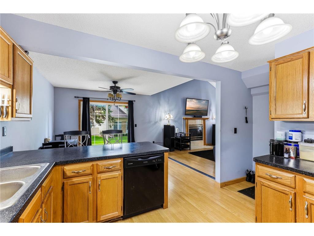 2333 Williams Drive Burnsville MN 55337 7078030 image13