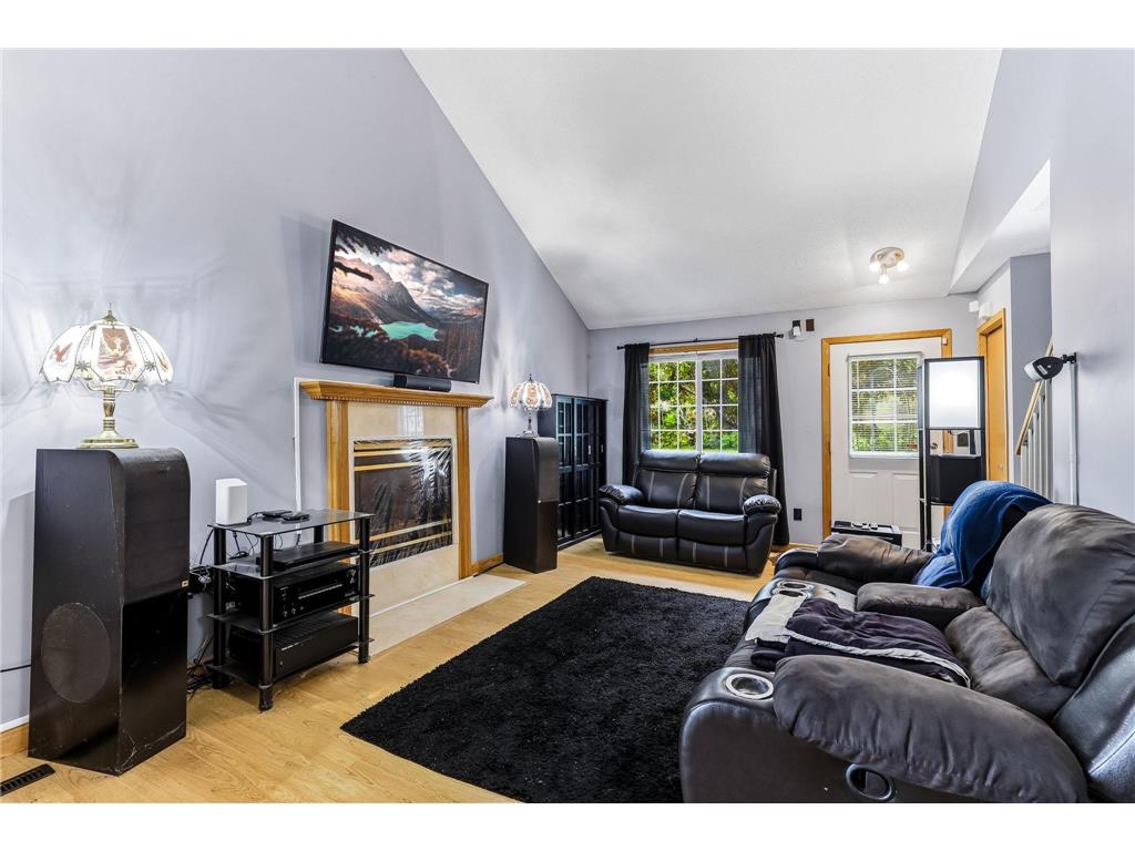 2333 Williams Drive Burnsville MN 55337 7078030 image6