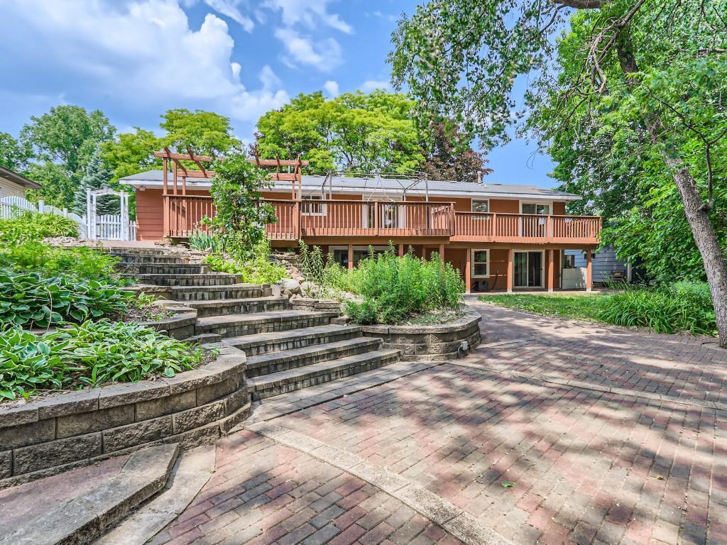 2334 75th Street E Inver Grove Heights MN 55076 6392992 image1