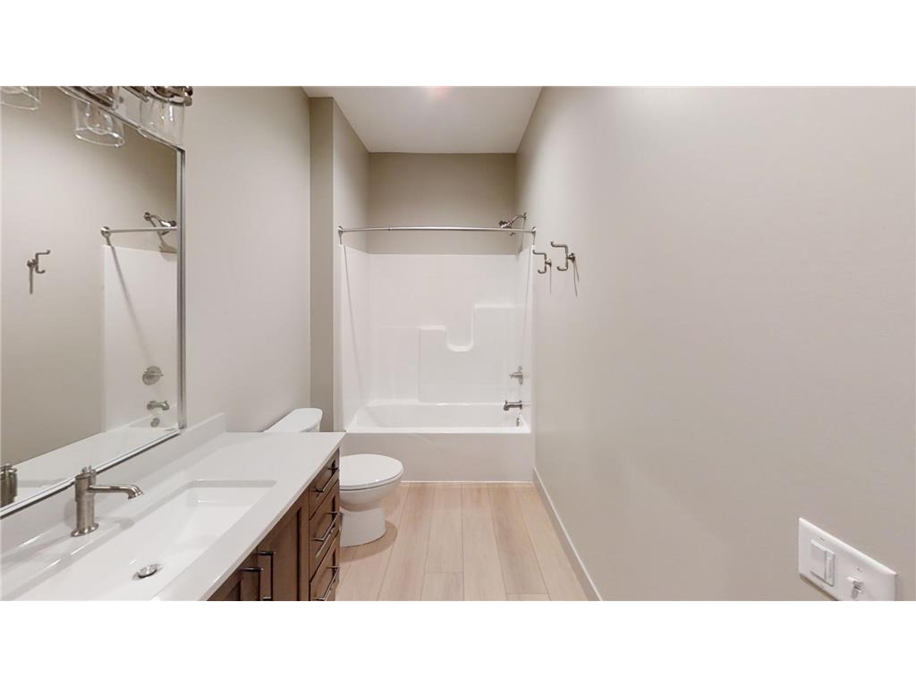 2334 9th Street W Albert Lea MN 56007 6751732 image40