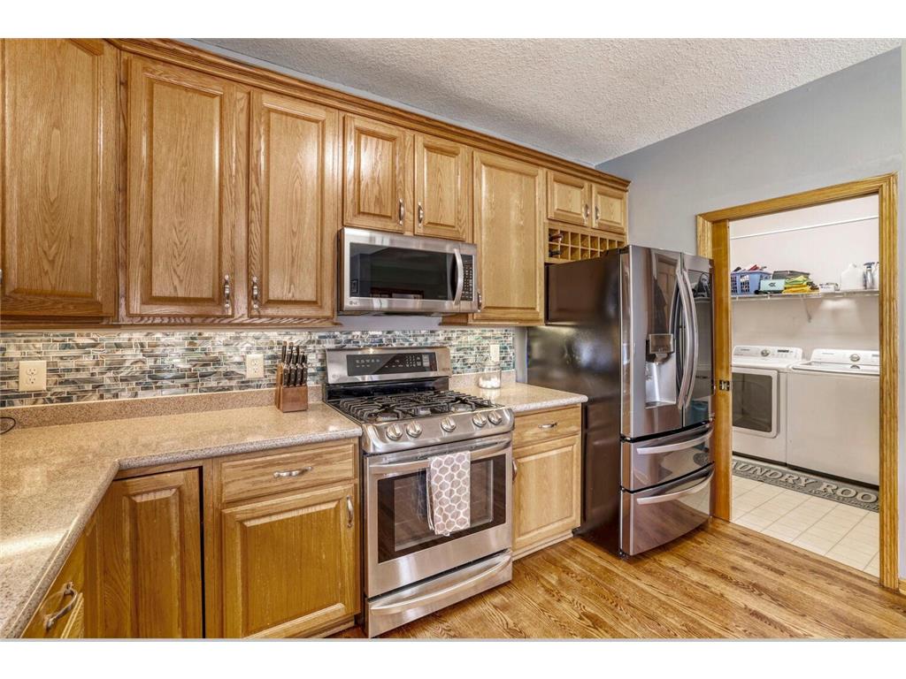 2334 Manuela Drive Chaska MN 55318 7070005 image10