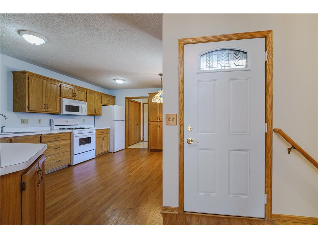 2334 Pinewood Drive Shakopee MN 55379 7043843 image6