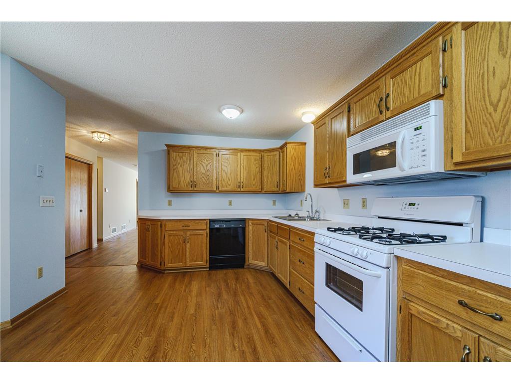 2334 Pinewood Drive Shakopee MN 55379 7043843 image9