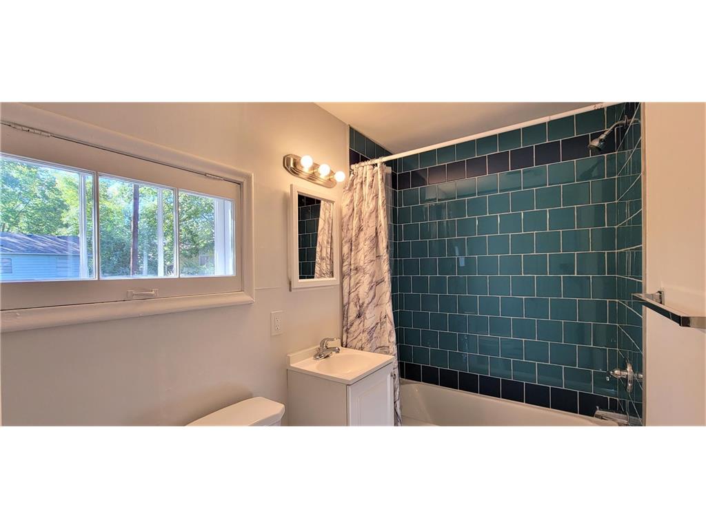 2335 Hemlock Lane N Plymouth MN 55441 6810709 image8