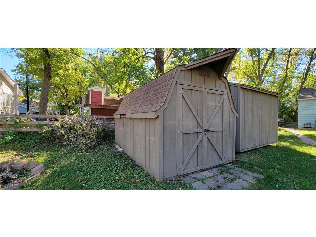 2335 Hemlock Lane N Plymouth MN 55441 7039677 image37