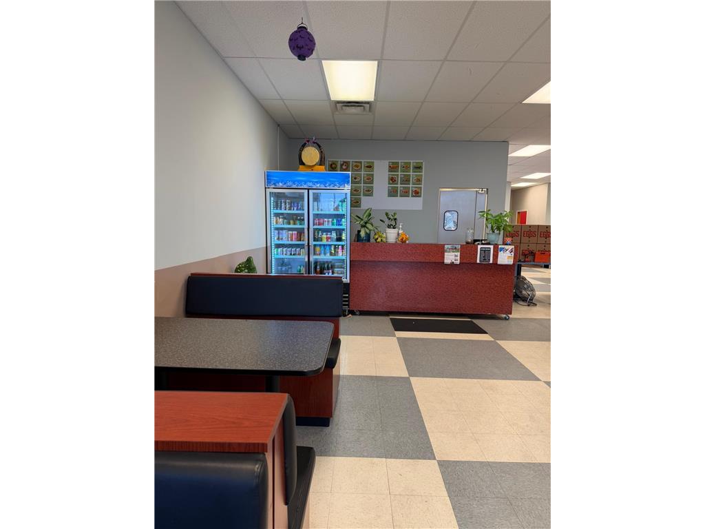 2335 Leland Drive Albert Lea MN 56007 7001008 image4