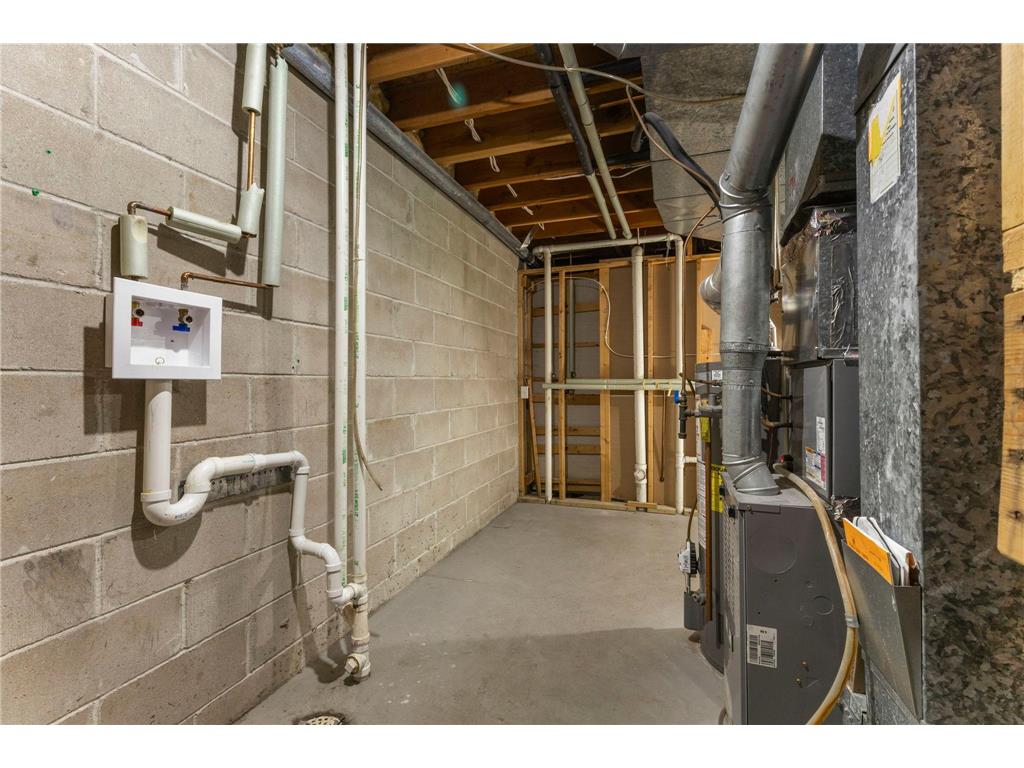 2336 Hale Avenue N Oakdale MN 55128 7078438 image37