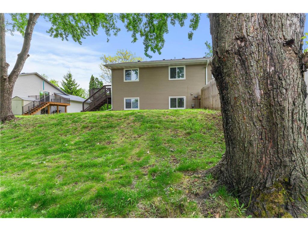 2336 Hale Avenue N Oakdale MN 55128 7078438 image43