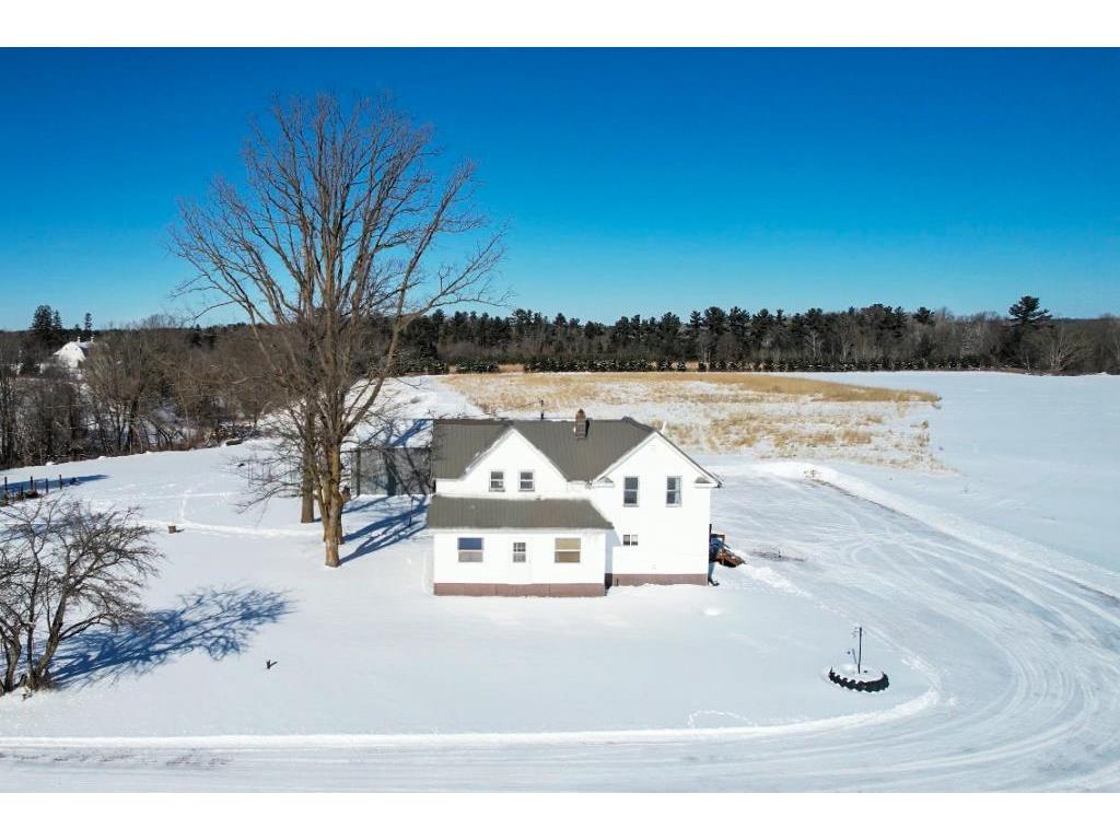 2337 11 1/4 Street Cumberland WI 54829 6671353 image1