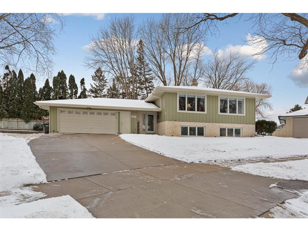 2337 Haling Court NW Rochester MN 55901 6671780 image1
