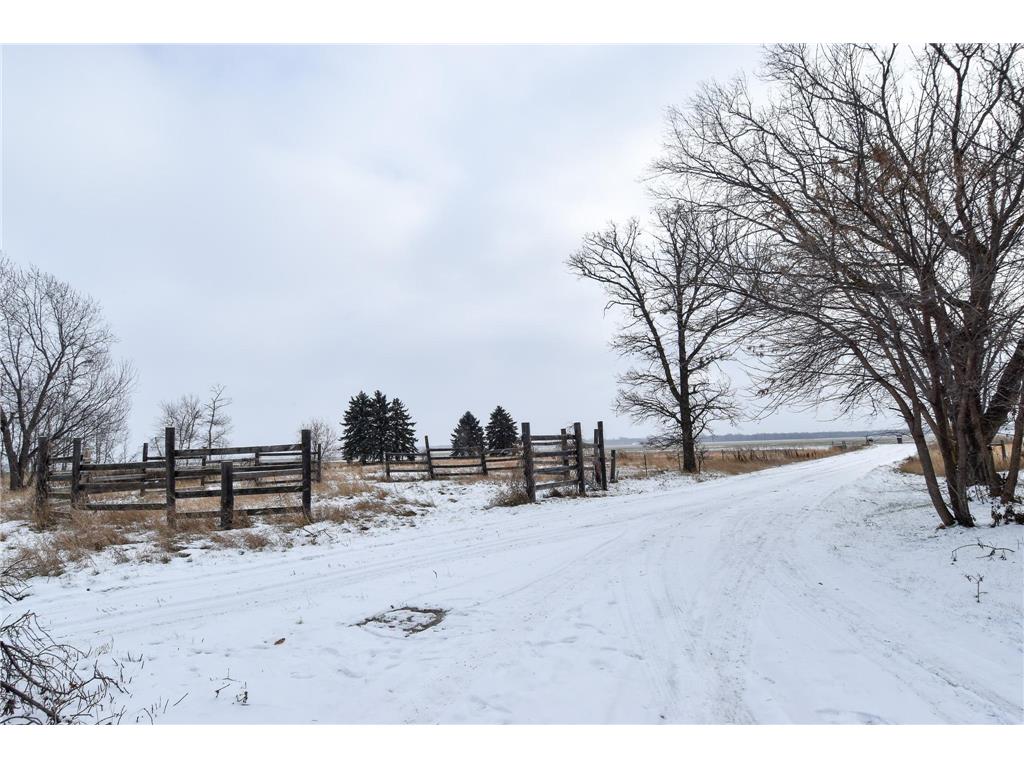 23372 140th Street SE Plummer MN 56748 6823174 image25