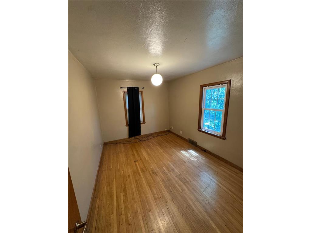 2338 15th Avenue E North Saint Paul MN 55109 7109505 image3