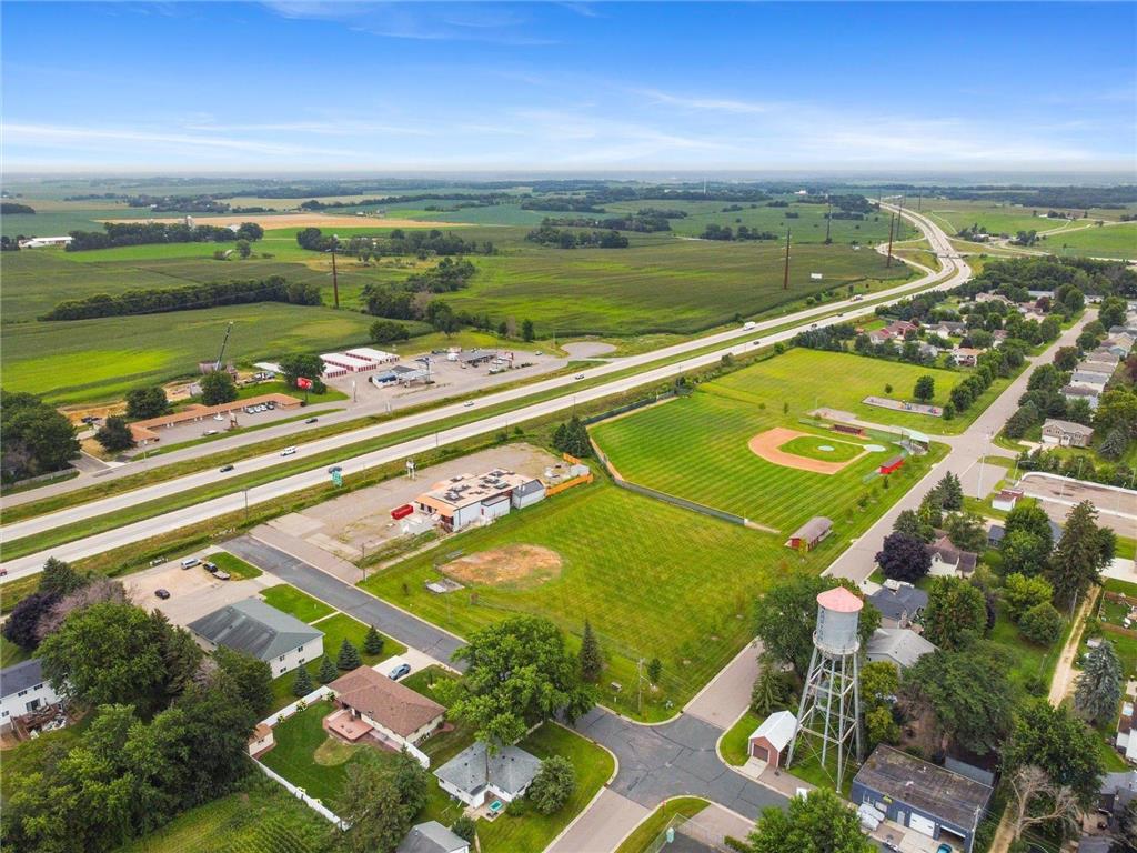 23385 Emery Avenue Hampton MN 55031 6811306 image32