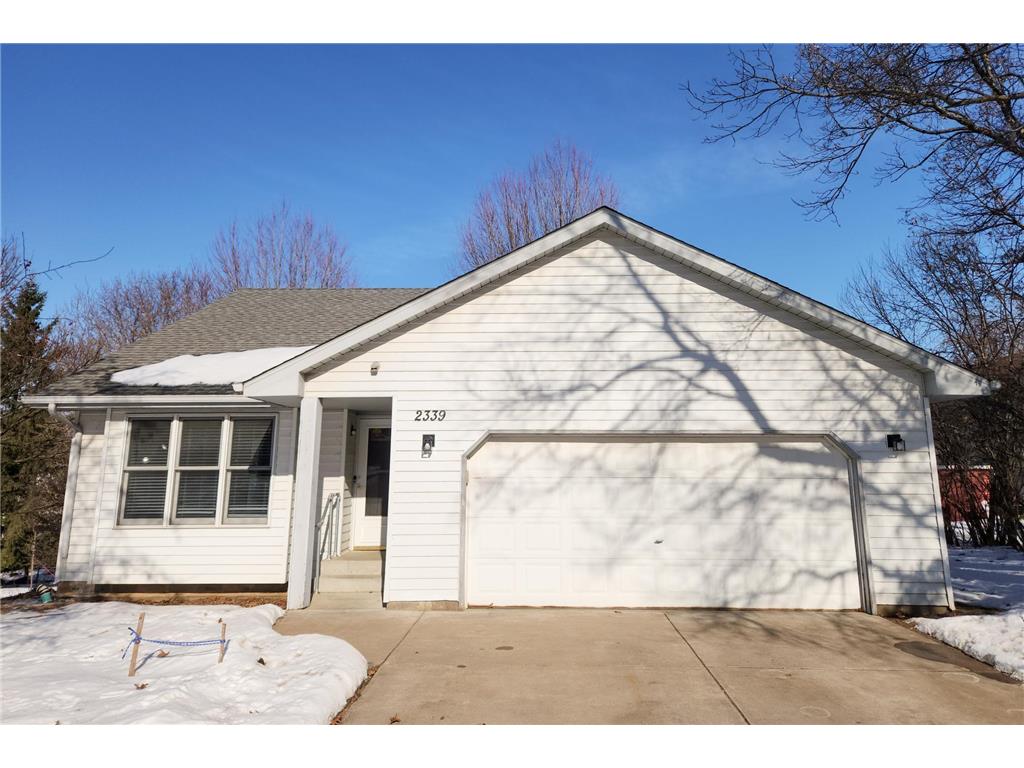 2339 Highwood Avenue E Maplewood MN 55119 6826061 image1
