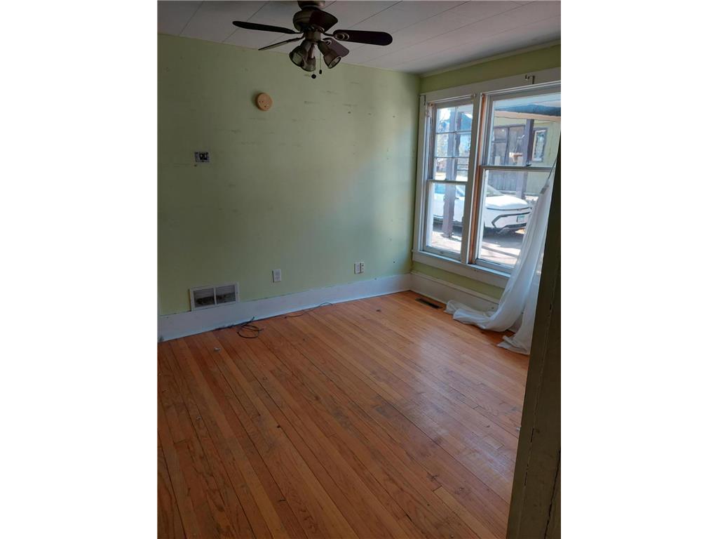 234 E School Street Owatonna MN 55060 7006936 image19