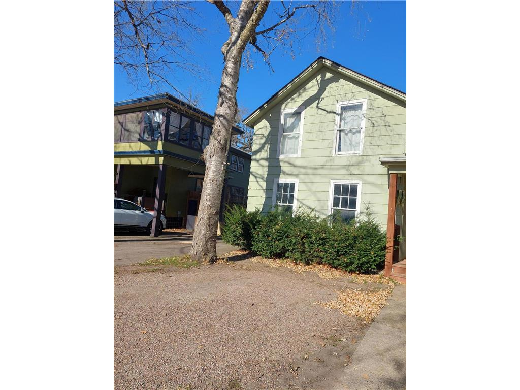 234 E School Street Owatonna MN 55060 7006936 image2