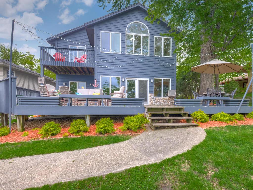 234 Peninsula Road, Medicine Lake, MN 55441 MLS 5262165 Edina Realty