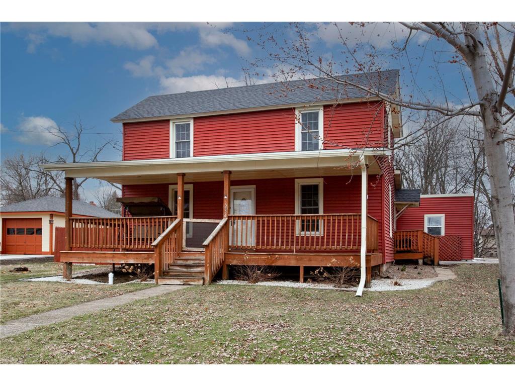 234 W Kinne Street Ellsworth WI 54011 6696335 image1