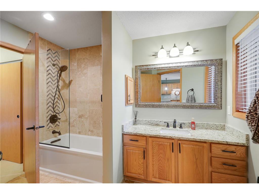 2340 19th Avenue NE Minneapolis MN 55418 7090831 image12