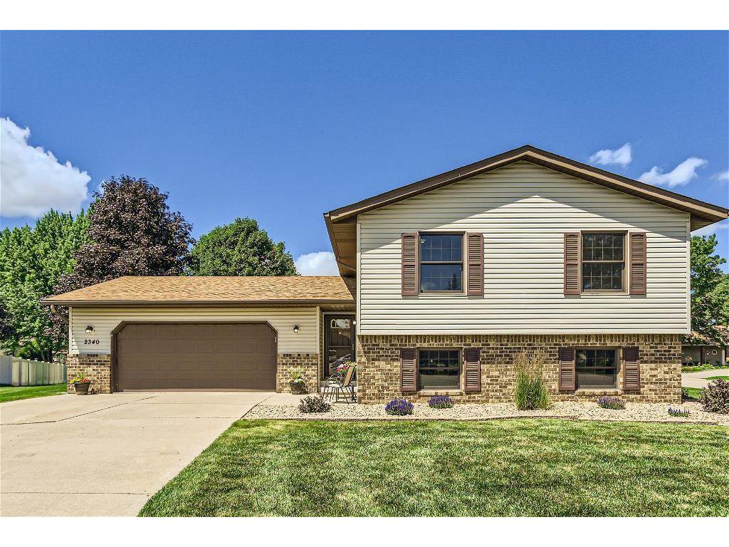 2340 Helena Avenue N Oakdale MN 55128 6559393 image1