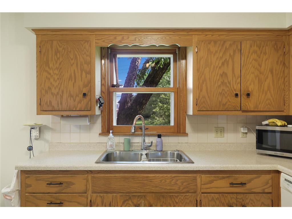 2340 Skyline Drive Bloomington MN 55425 7098750 image13