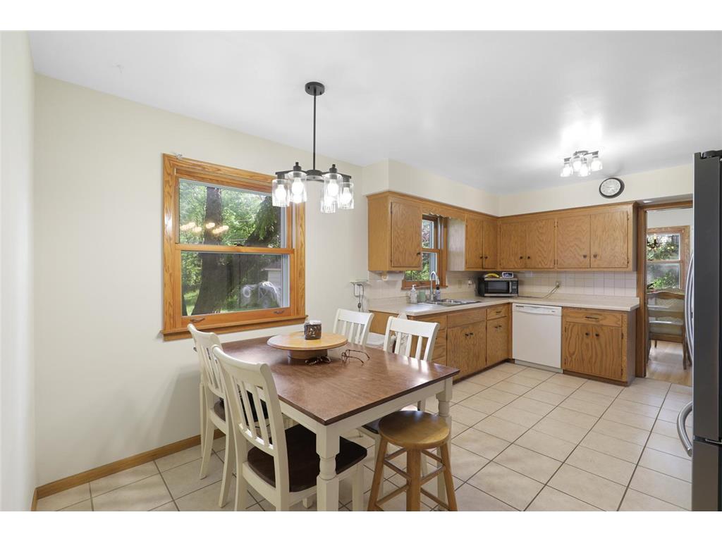 2340 Skyline Drive Bloomington MN 55425 7098750 image14