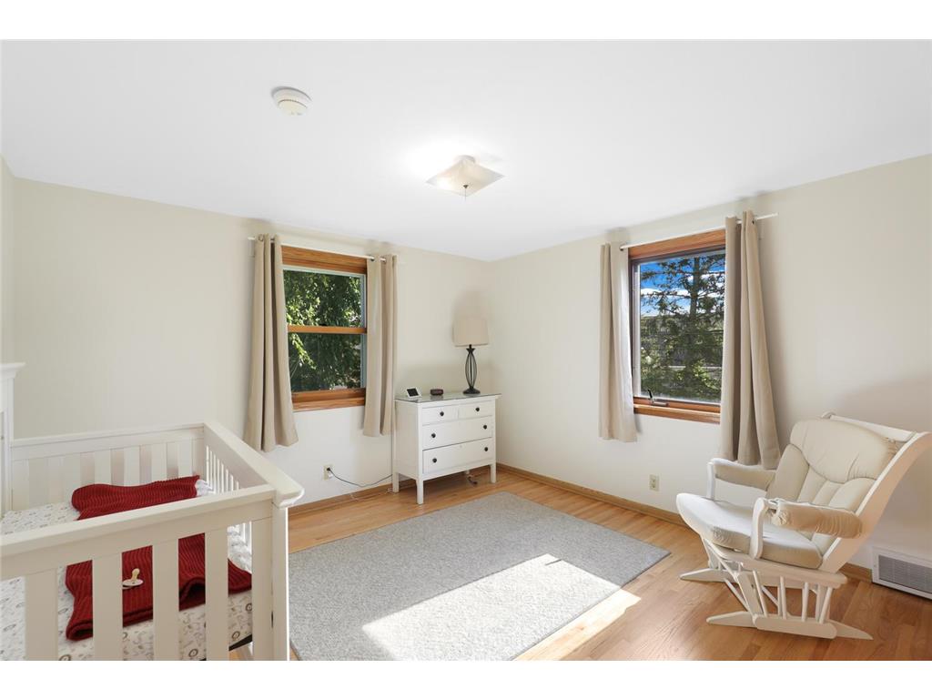 2340 Skyline Drive Bloomington MN 55425 7098750 image22