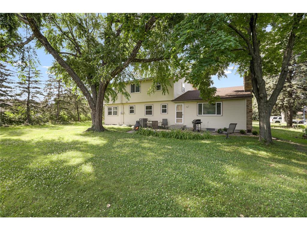 2340 Skyline Drive Bloomington MN 55425 7098750 image3