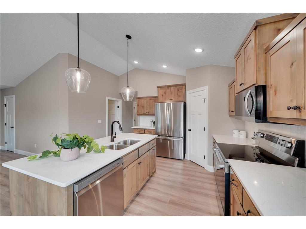 23403 Ambassador Blvd NW Saint Francis MN 55070 7078819 image15