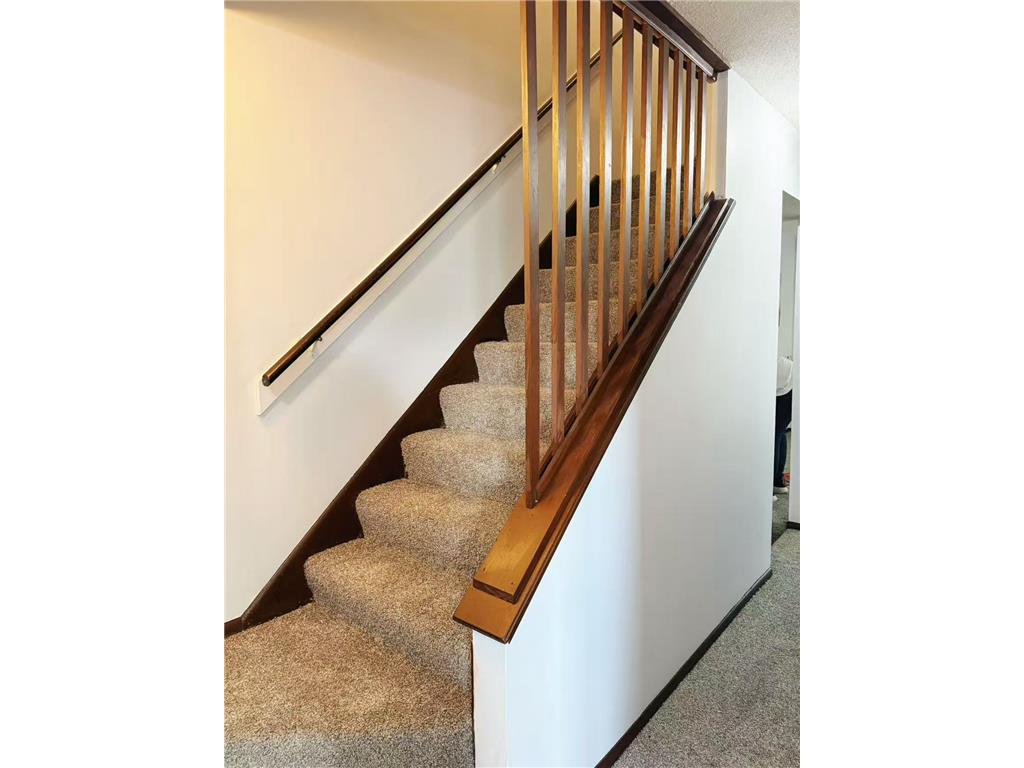 2342 Dorland Drive Maplewood MN 55119 7100137 image8