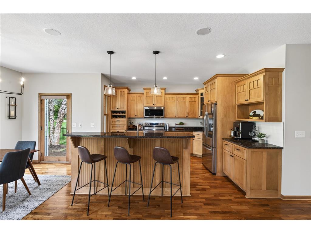 2344 Fieldstone Curve Woodbury MN 55129 7058772 image17