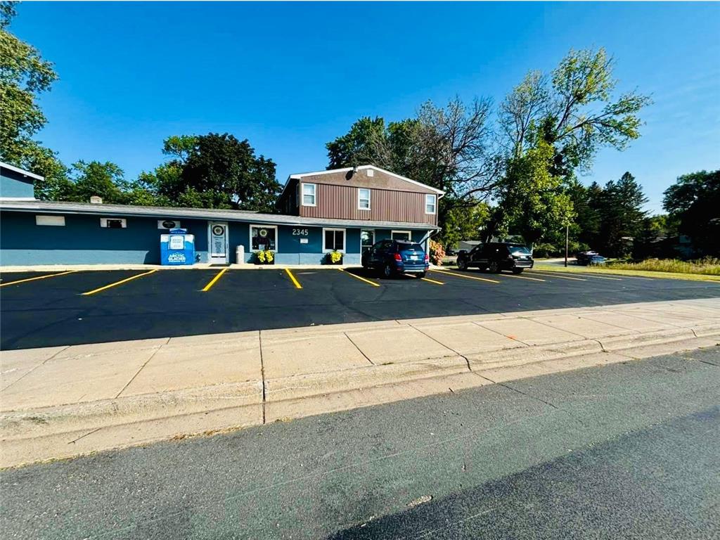 2345 County Road H2 Mounds View MN 55112 7036496 image4
