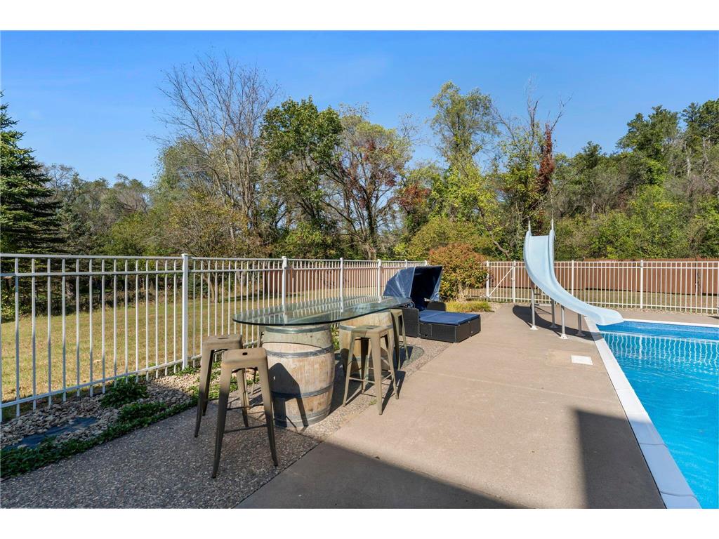 2345 S Oak Drive Hay Creek Twp MN 55066 6769562 image110