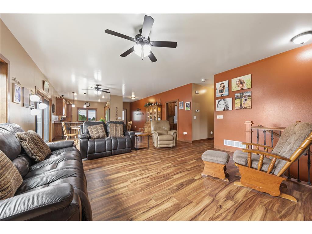 23455 135th Street Hanska MN 56041 - Hanska 7101672 image23