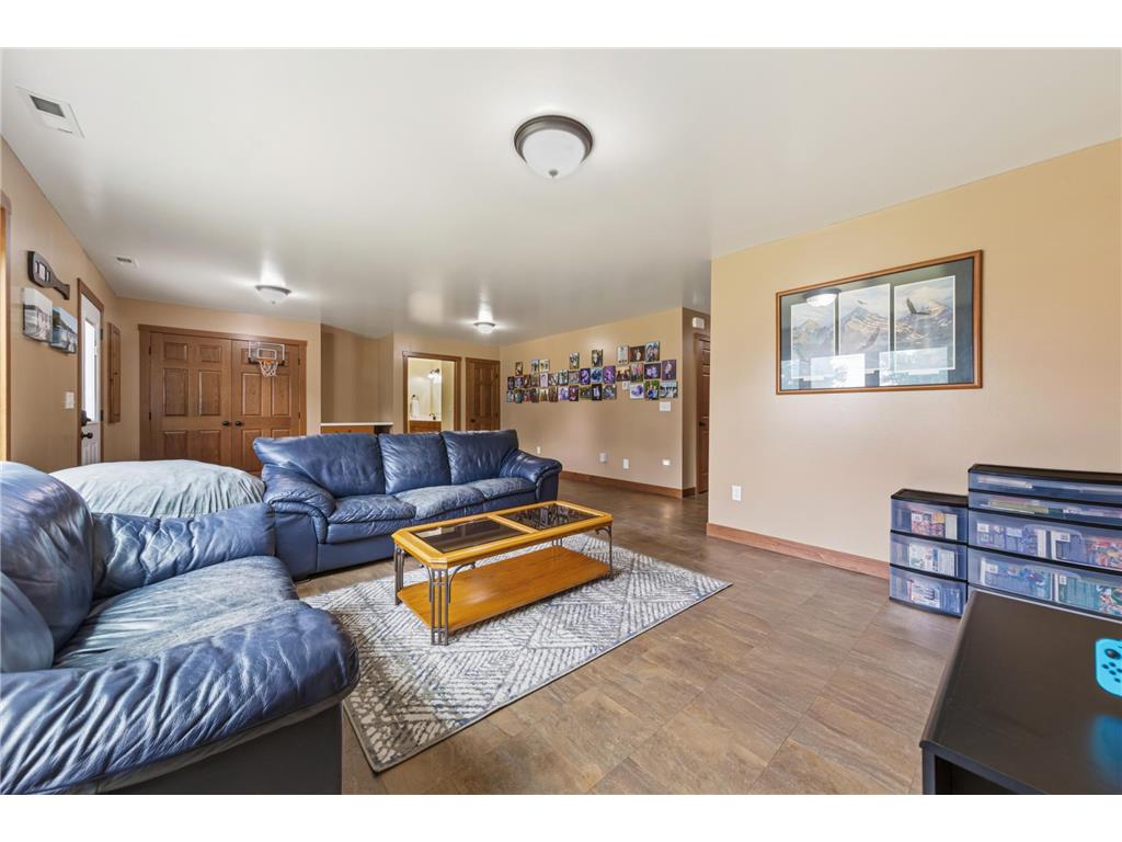 23455 135th Street Hanska MN 56041 - Hanska 7101672 image31