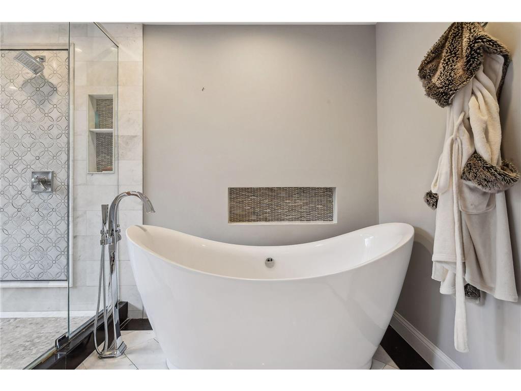 2346 Linner Road Minnetonka MN 55391 6764811 image28