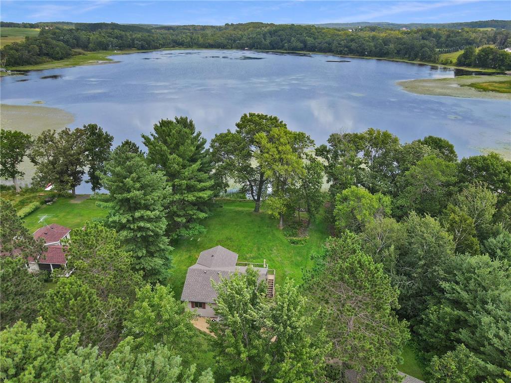 2347 Big Lake Avenue Eureka WI 54024 - Big Lake 6573975 image1