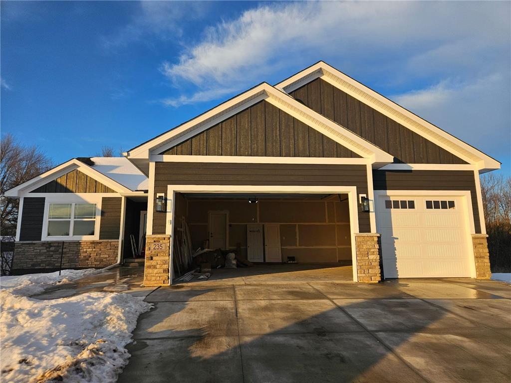 235 10th Avenue NE Hutchinson MN 55350 6814481 image1