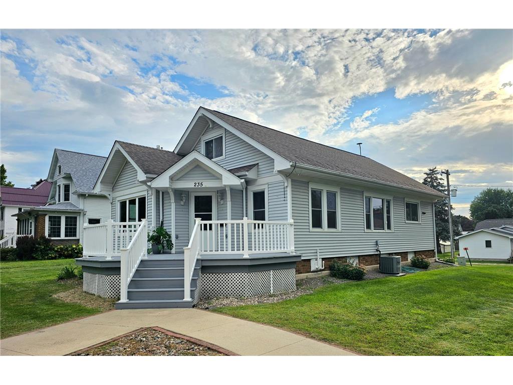 235 1st Avenue SE Harmony MN 55939 6780935 image1