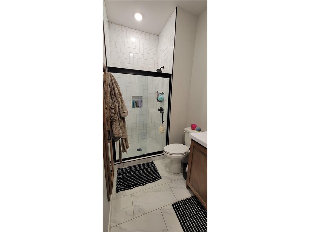 235 - 237 Belgrade Avenue North Mankato MN 56003 7000269 image9