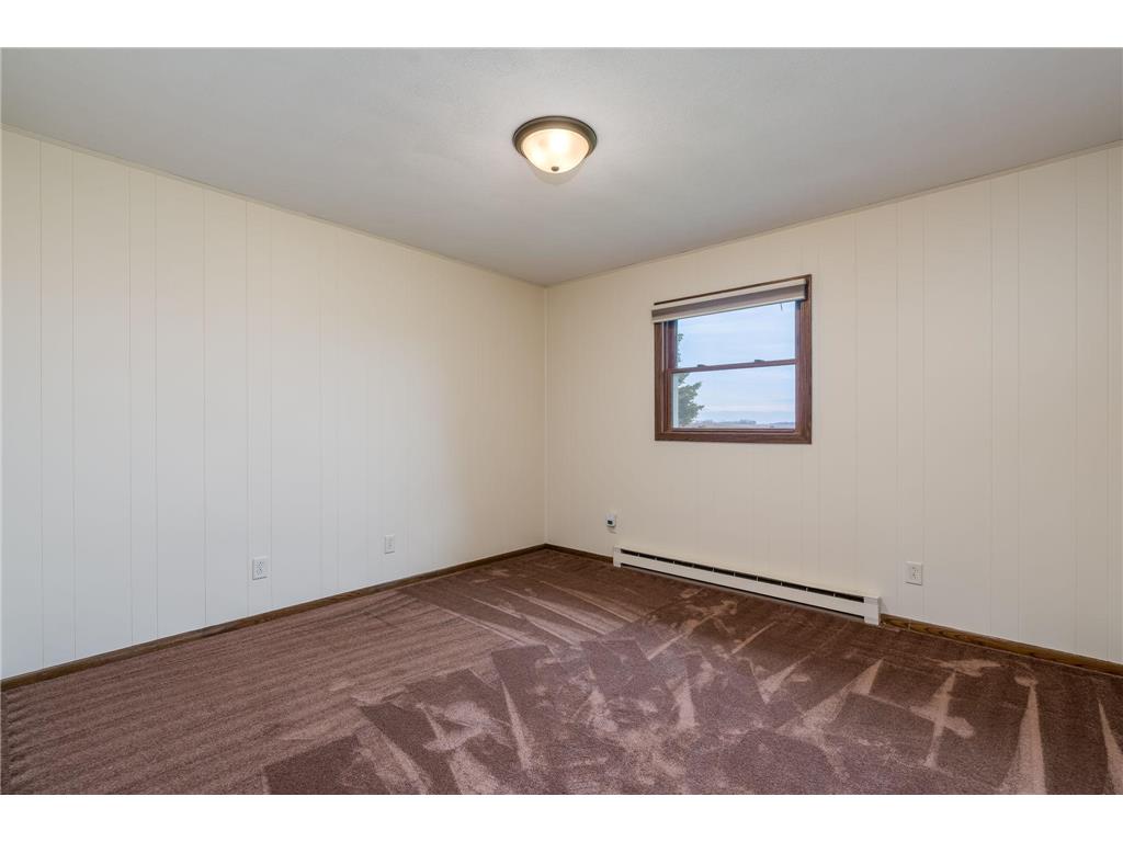 235 390th Avenue Janesville MN 56048 7057977 image17