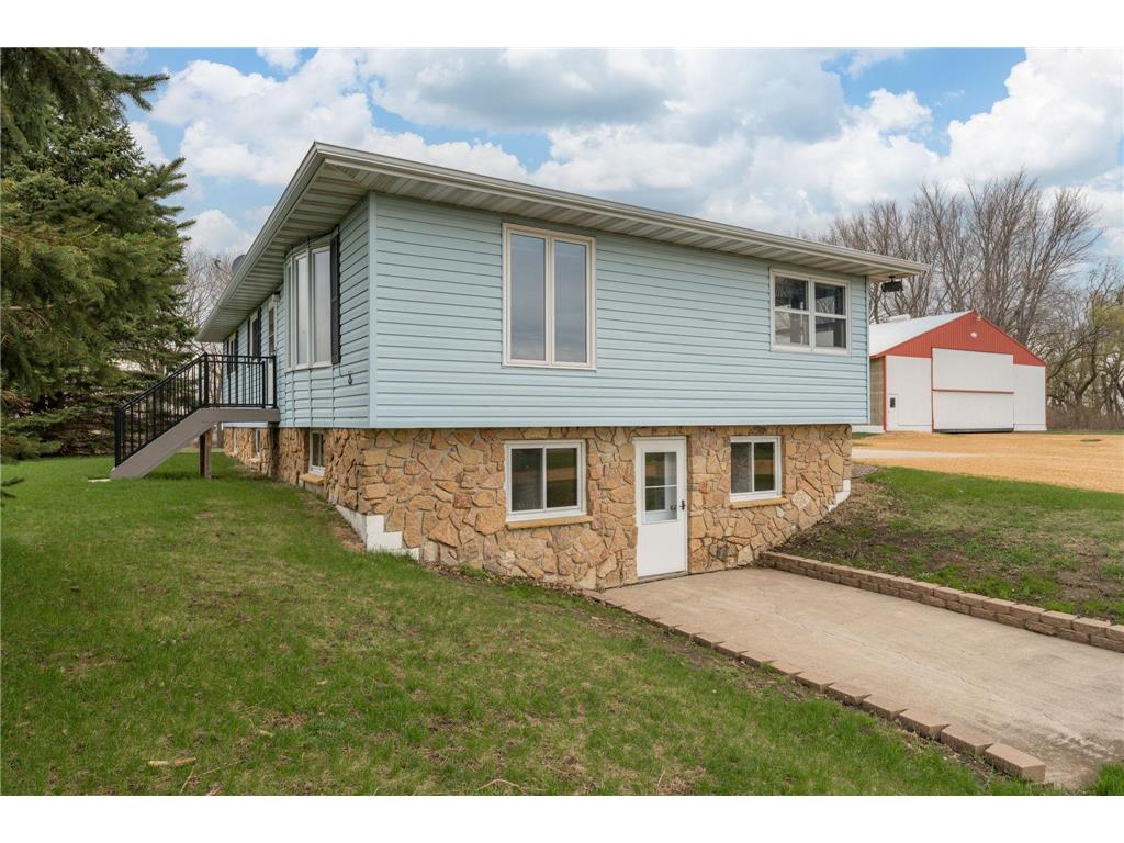 235 390th Avenue Janesville MN 56048 7057977 image32