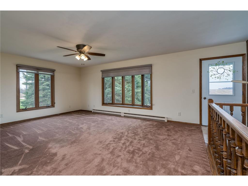 235 390th Avenue Janesville MN 56048 7057977 image4