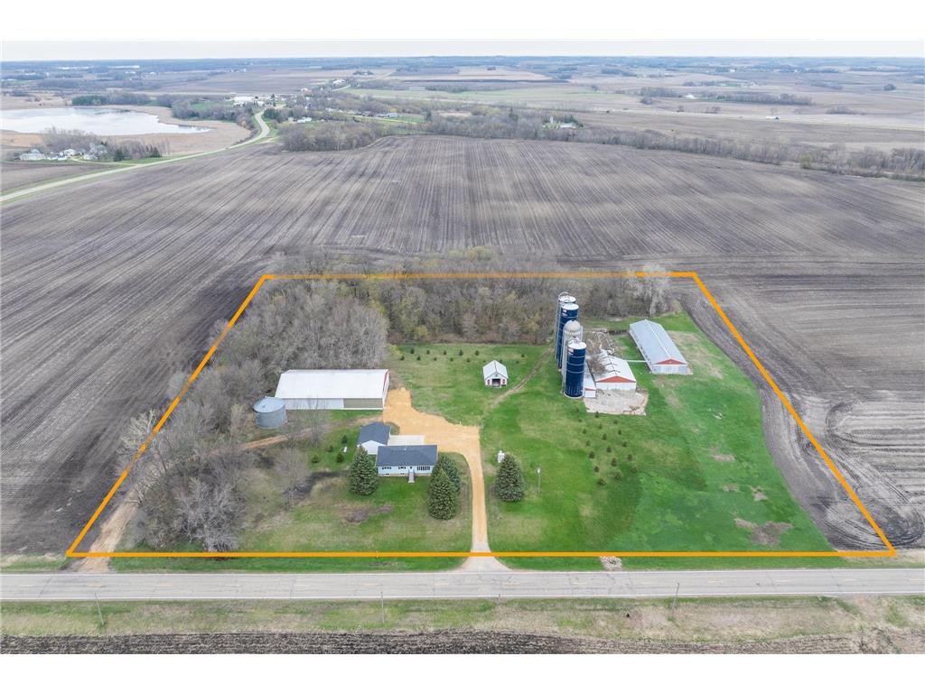 235 390th Avenue Janesville MN 56048 7057977 image44