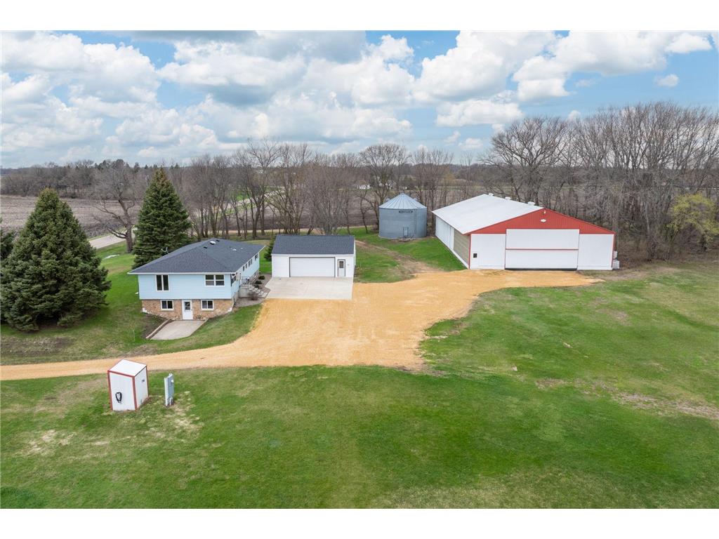 235 390th Avenue Janesville MN 56048 7057977 image56