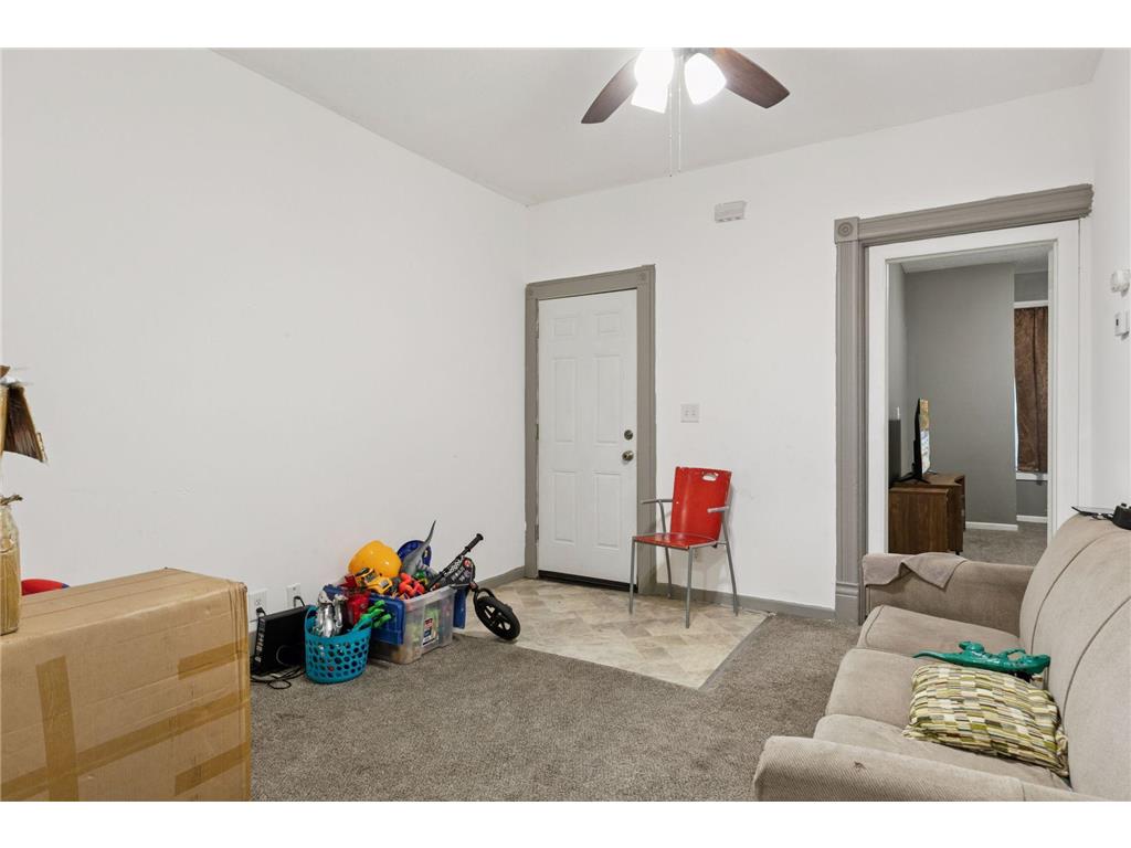 235 Charles Avenue Saint Paul MN 55103 6794583 image2