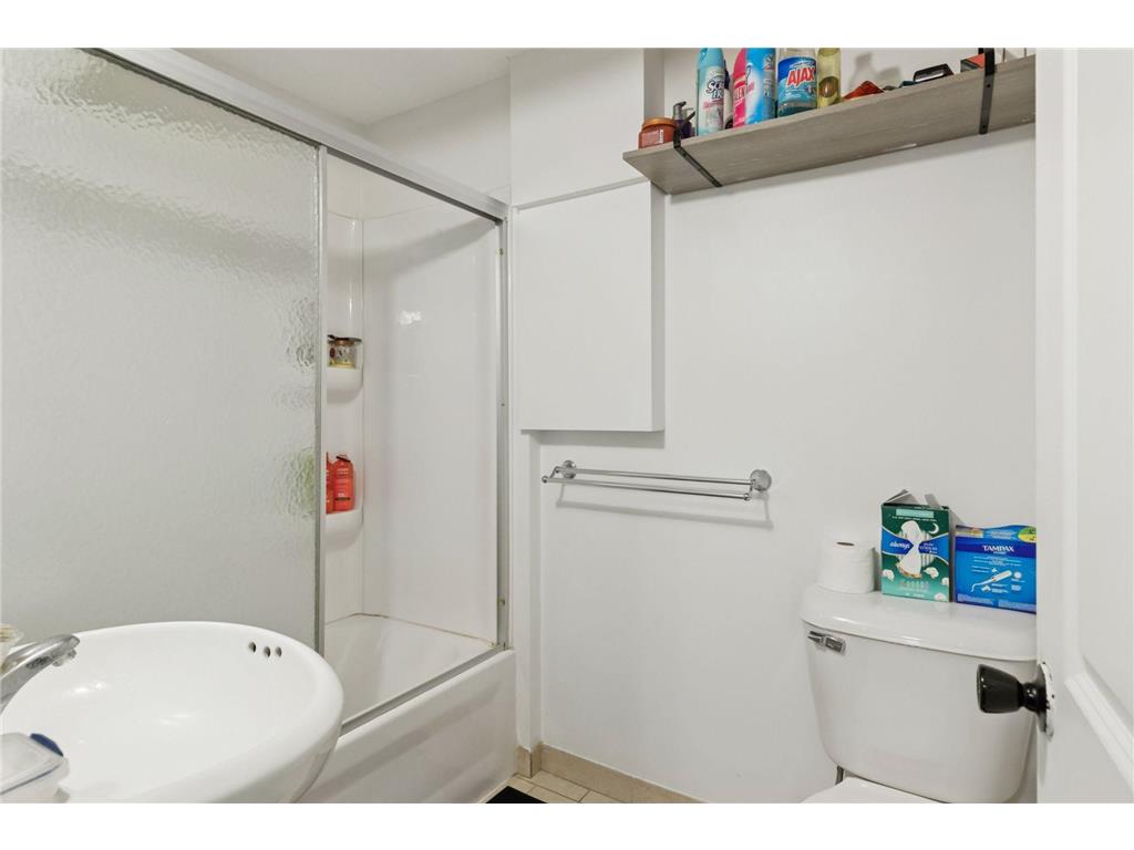 235 Charles Avenue Saint Paul MN 55103 6794583 image22