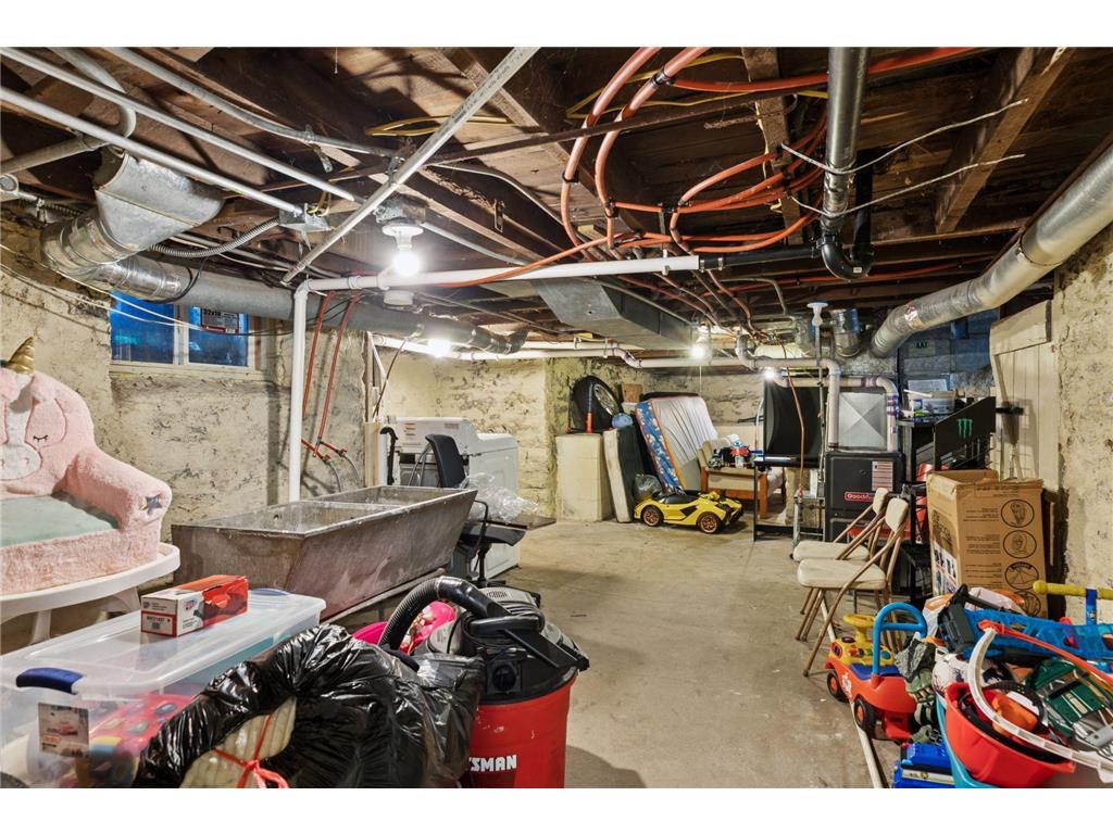 235 Charles Avenue Saint Paul MN 55103 6794583 image24