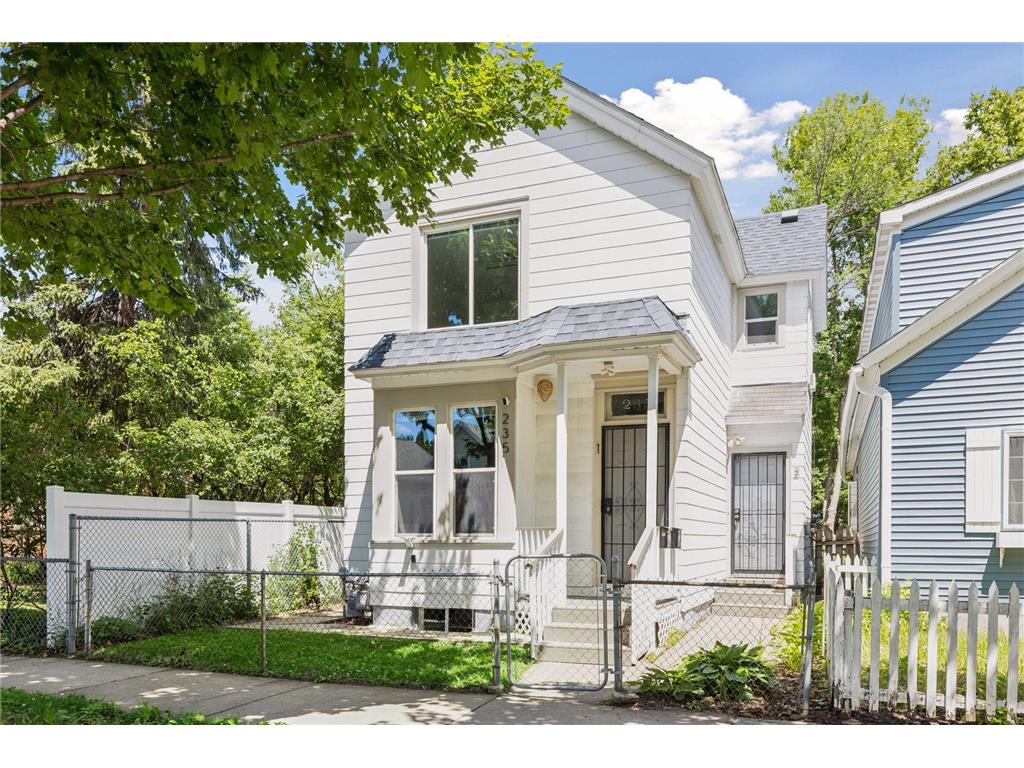 235 Charles Avenue Saint Paul MN 55103 7096586 image1